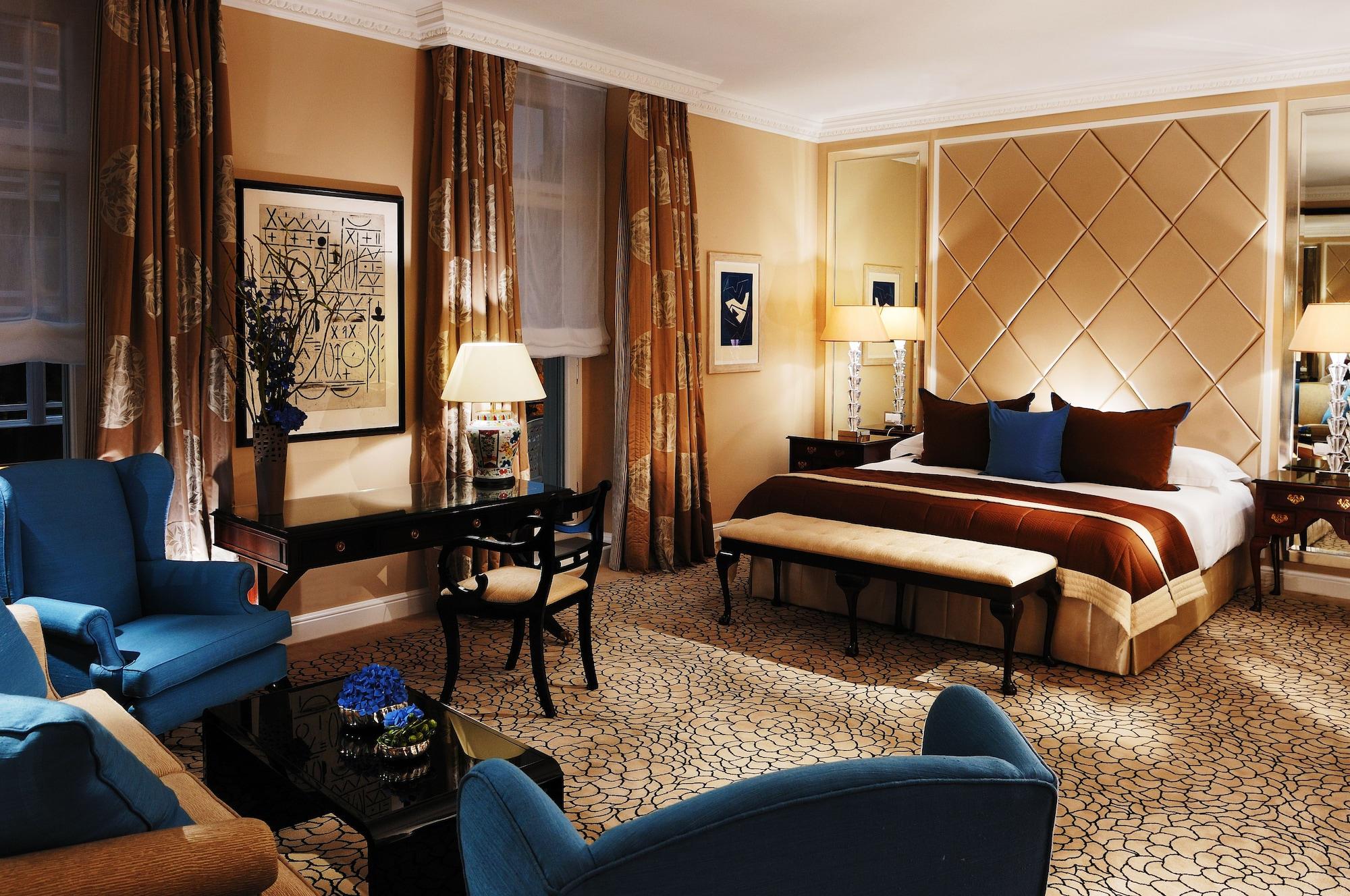 Baur Au Otel Zürih
