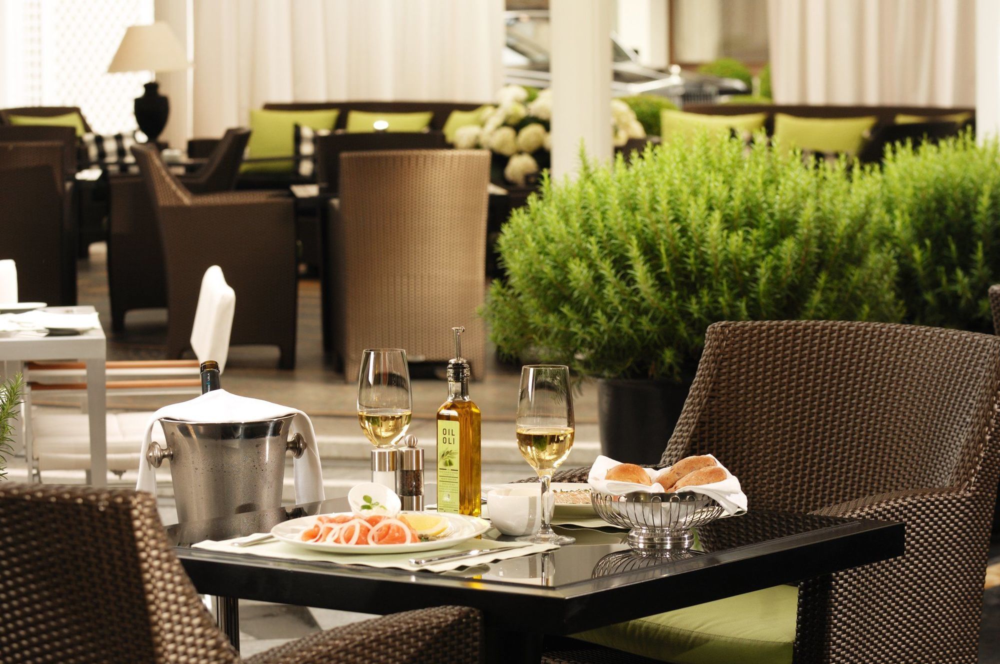 Otel Baur Au Zürih